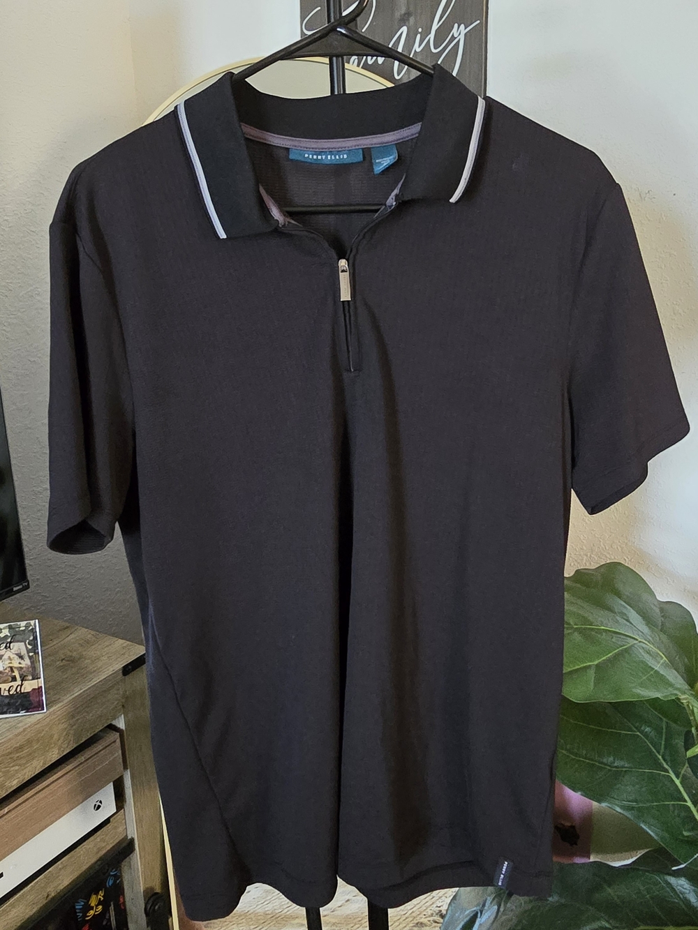 Perry Ellis Black Polo Zip Shirt with Contrast Collar Trim